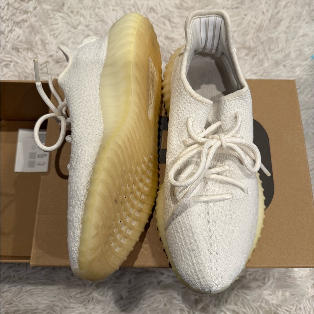 Yeezy Boost 350 V2 white
